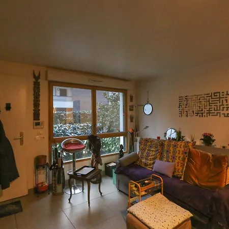 Charming Cocoon With Garden Apartment